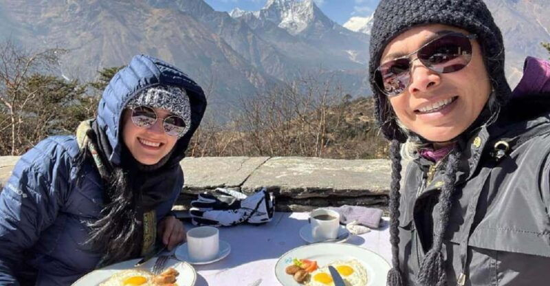 everest-base-camp-helicopter-landing-tour