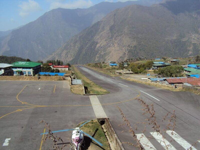everest-base-camp-helicopter-tour-with-landing-2