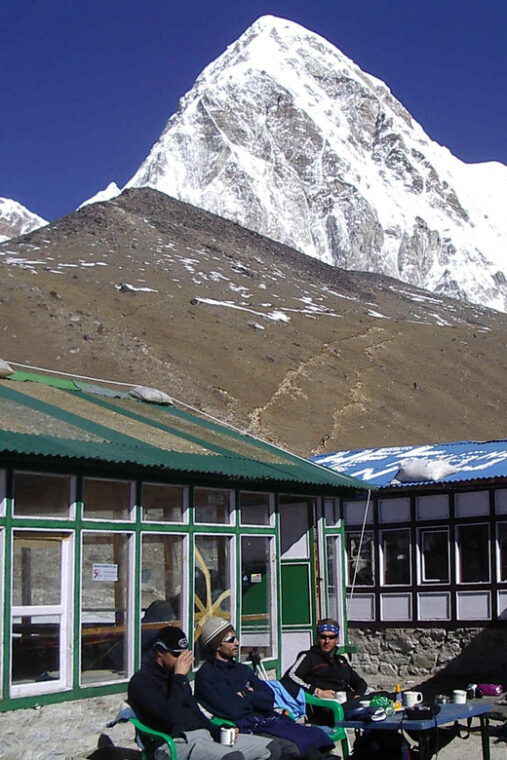 everest-base-camp-helicopter-tour-with-landing-3