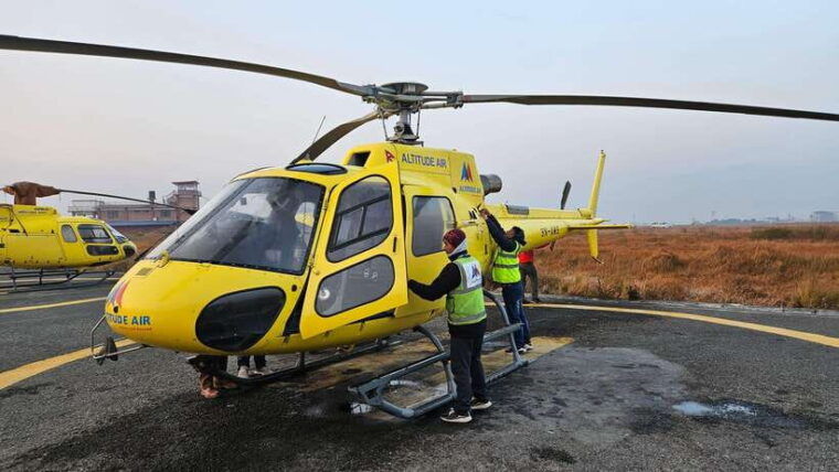 everest-base-camp-helicopter-tour-with-landings-from-ktm