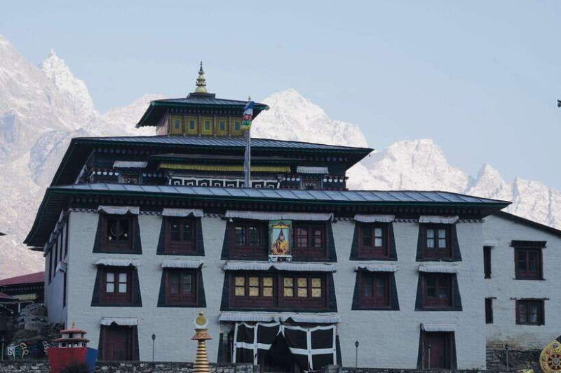 everest-base-camp-trek-12-days-guided-trek