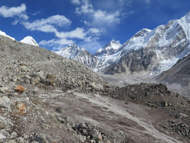 everest-base-camp-trek-15-days-nepal
