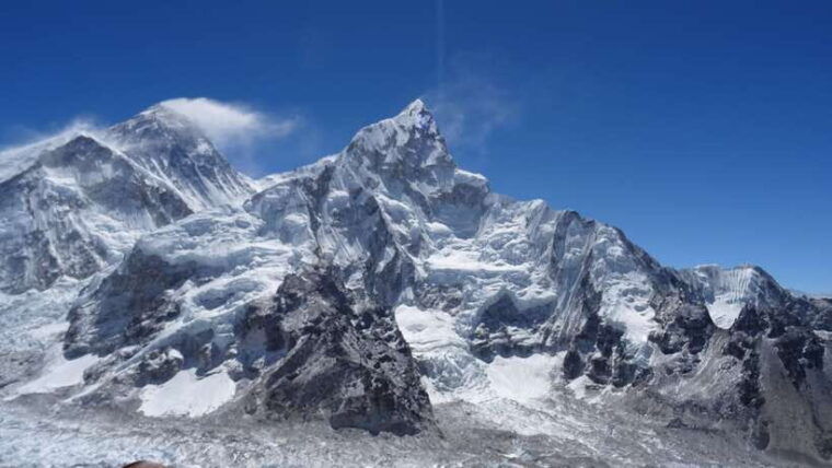 everest-base-camp-trek-15-days-nepal
