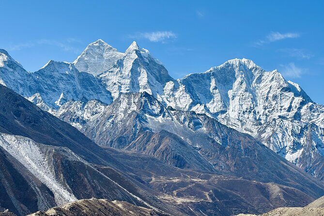 Everest Base Camp Trek for 14 days - Transport, Accommodations, and Meals