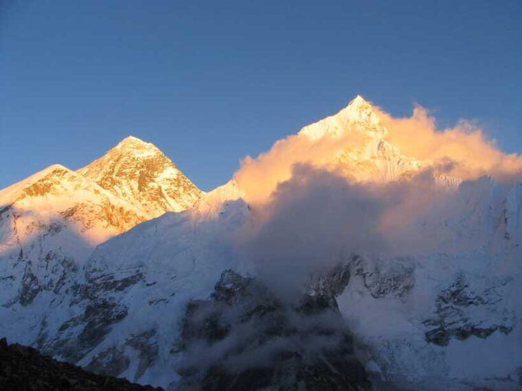 everest-base-camp-treks-17-days