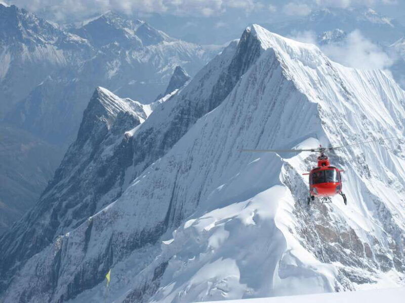 everest-helicopter-shared-tour-landing-in-kalapathar