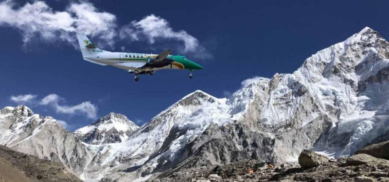 everest-mountain-flight