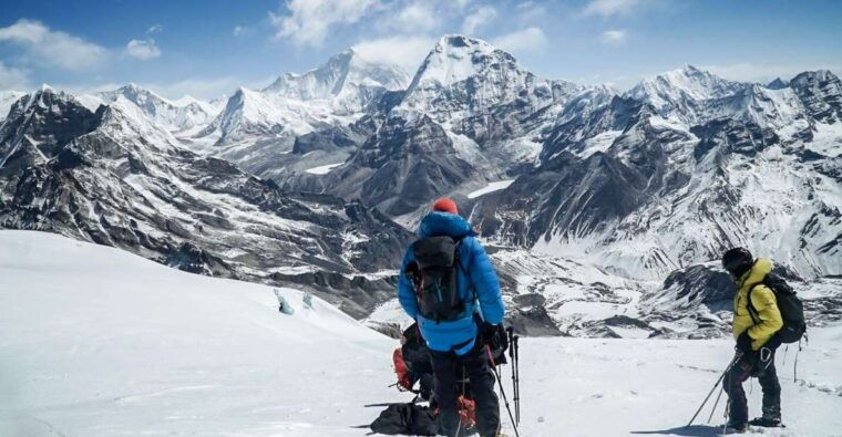 everest-region-mera-peak-climbing