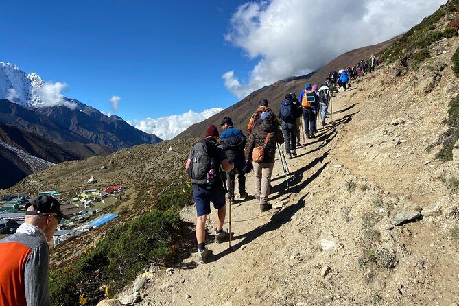 Everest Three Passes Trek 16 Days - Key Points
