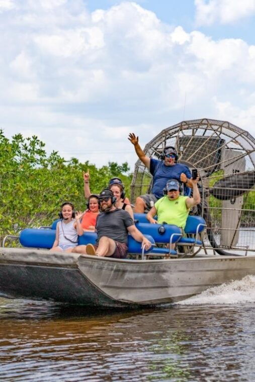 everglades-mangrove-grassland-airboat-tours-boardwalk