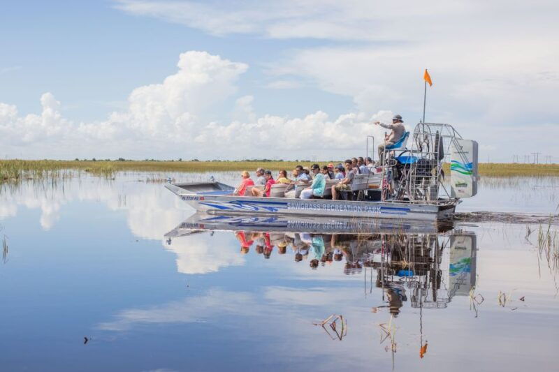 everglades-sawgrass-park-day-time-airboat-tour-exhibits