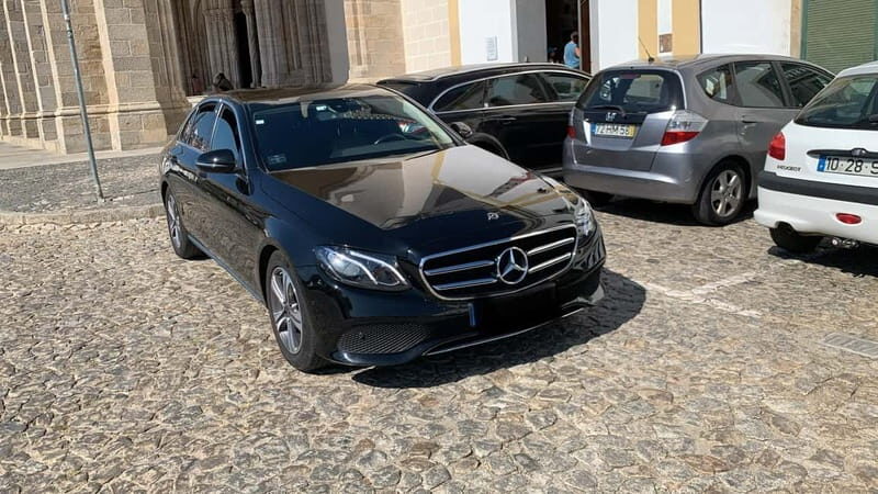 Evora Ancient City & The Alentejo Private Luxury Wine Tour - Exploring Évora: A City of Timeless Charm