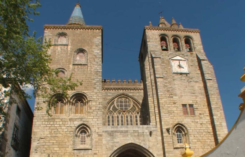 Evora: City Tour - 10h - An Overview of the Évora City Tour