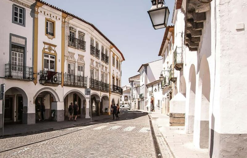 Evora: City Tour - 10h - What’s Included and What’s Not
