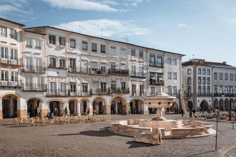 Évora: Private & Flexible Walking Tour in Historic Center - FAQ