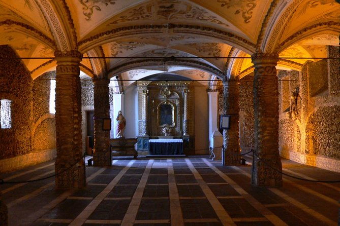 evora-private-full-day-sightseeing-tour-from-lisbon