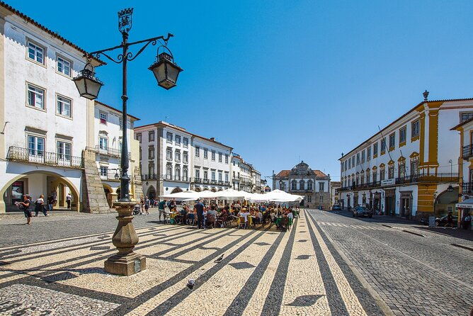 evora-private-walking-tour-with-a-professional-guide