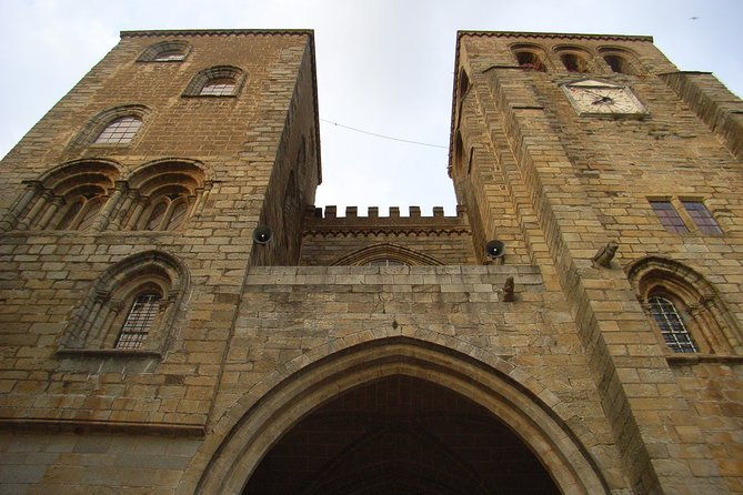 evora-private-walking-tour-with-a-professional-guide