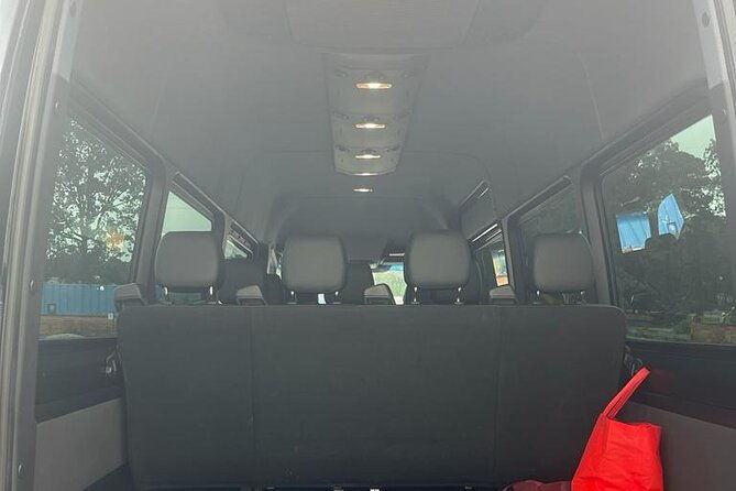 ewr-manhattan-airport-transfer-in-luxury-van-one-way-transfer