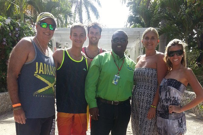 excellence-oyster-bay-private-transfer