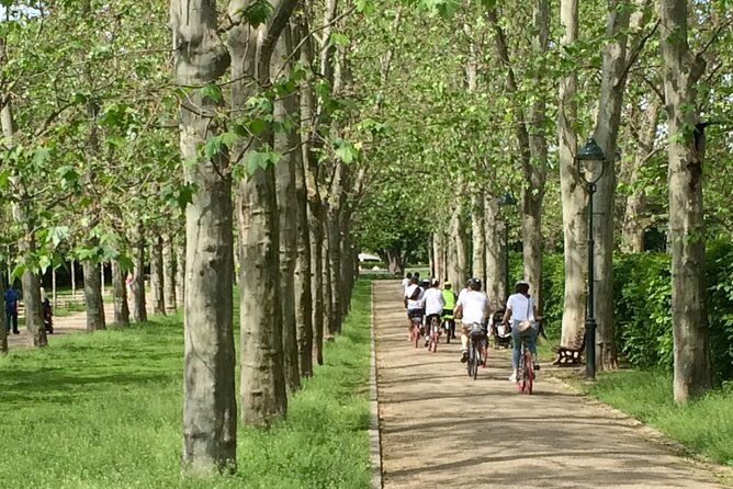 exceptional-private-prague-bike-tour