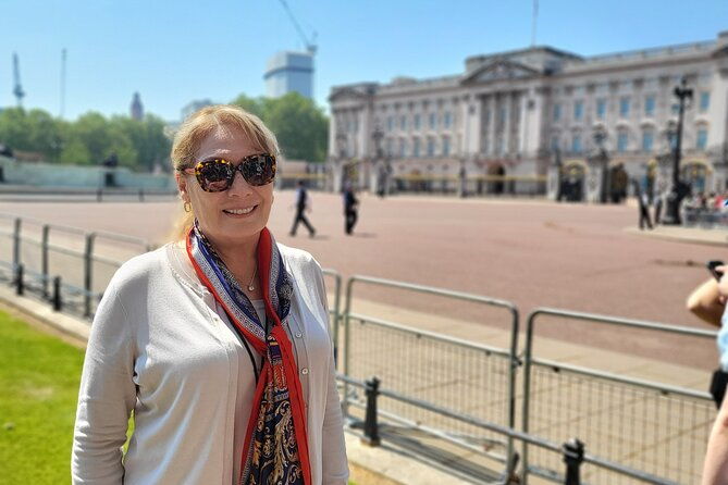 exciting-driving-tour-around-london