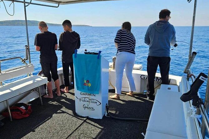 exciting-fishing-trip-in-athens