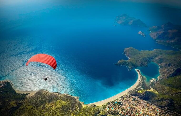 exciting-paragliding-in-fethiye-babadag