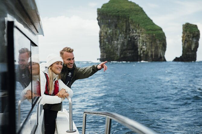 exclusive-15-hour-drangarnir-boat-tour