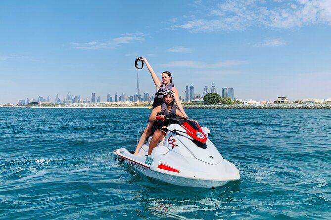 Exclusive 2HR Jet Ski TOUR-JBR & BLUEWATERS-ATLANTIS-BURJ AL ARAB - Safety and Comfort: What’s Included