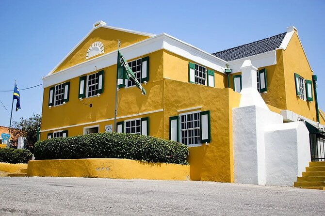 exclusive-3-hour-private-tour-explore-willemstad-surroundings