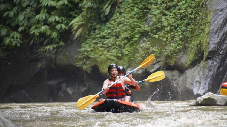 exclusive-ayung-river-kayaking-adventure-in-ubud