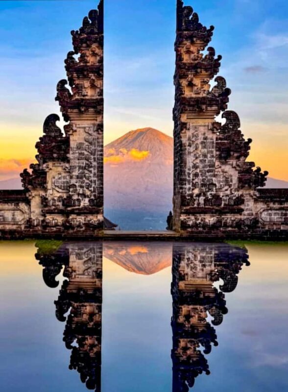 Exclusive Bali: Heaven's Gate, Tirta Gangga & Epic Swing - Who Will Love This Tour?