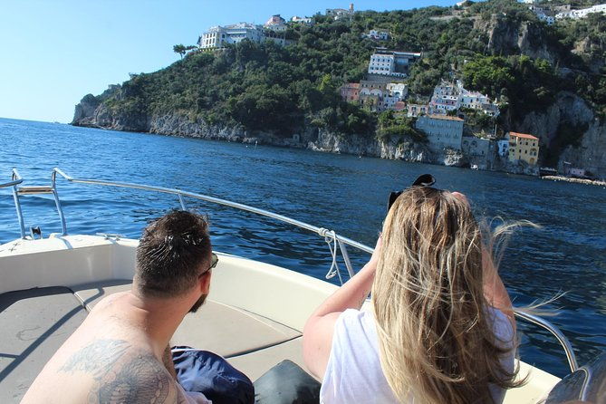 exclusive-boat-tour-in-amalfi-coast