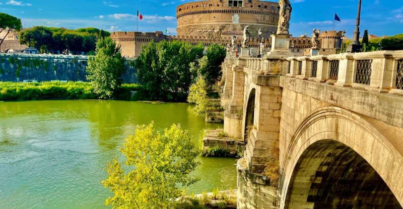 exclusive-castel-santangelo-and-hadrians-tomb-guided-tour