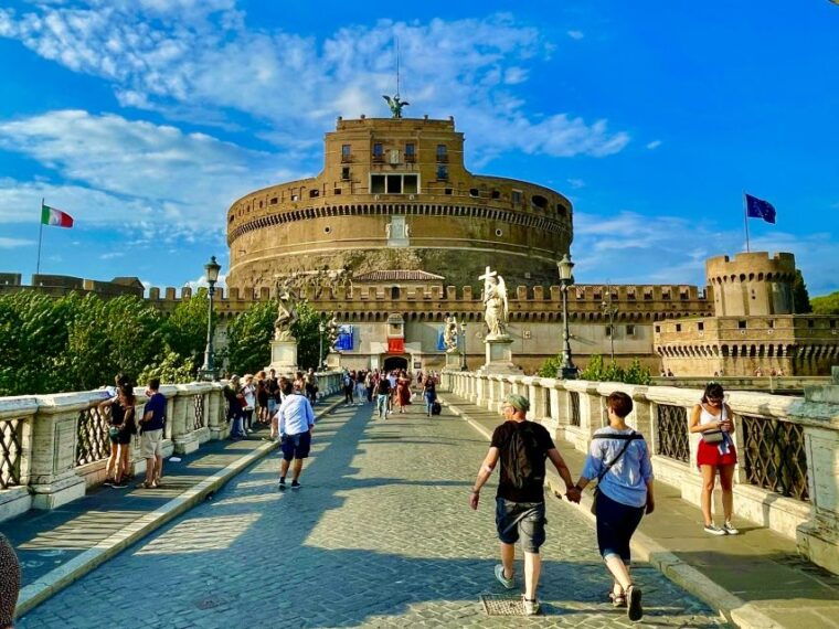exclusive-castel-santangelo-and-hadrians-tomb-guided-tour