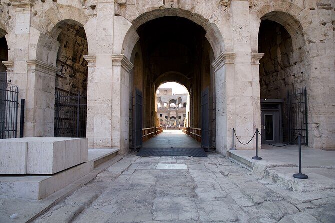 Exclusive Colosseum Gladiator's Arena with Roman Forum - Detailed Breakdown of the Itinerary