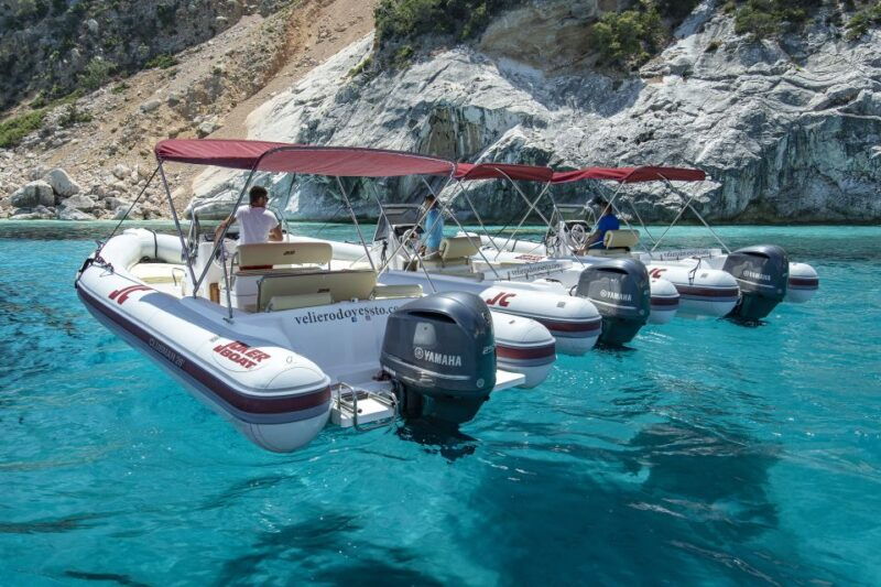 exclusive-dinghy-with-skipper