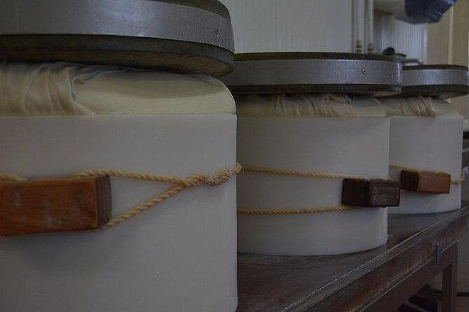 exclusive-emilia-romagnaparmigiano-prosciutto-balsamic-wine