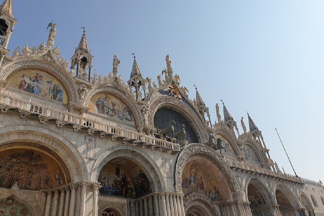 exclusive-entrance-doge-palace-st-marks-basilica-terrace-tour-4