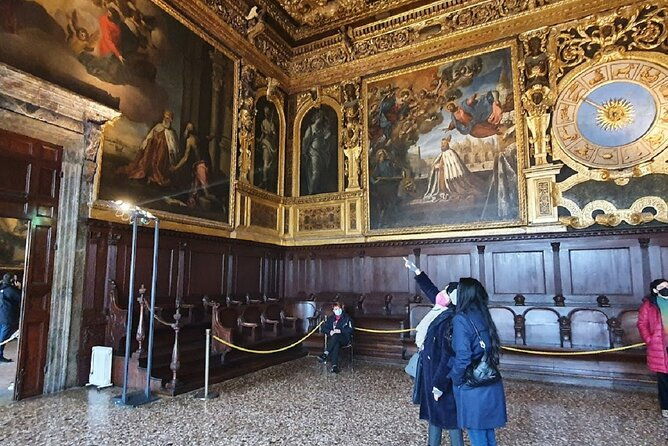 exclusive-entrance-doge-palace-st-marks-basilica-terrace-tour