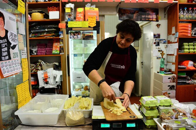 exclusive-ferrari-and-maserati-with-balsamic-tour-from-florence