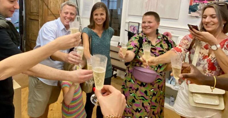 exclusive-gallery-walk-in-barcelonas-art-district-2