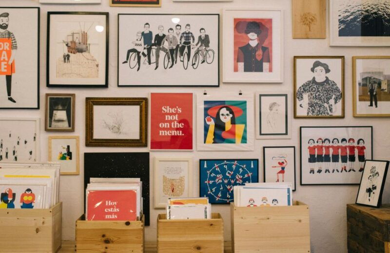 exclusive-gallery-walk-in-barcelonas-art-district-2