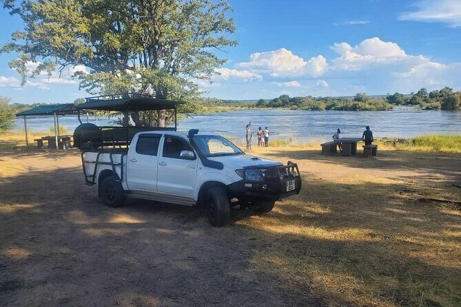 Exclusive Game Drive & White Rhino Safari in Livingstone Zambia - FAQ