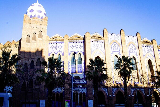 exclusive-gaudi-segway-guided-tour-architectural-marvels