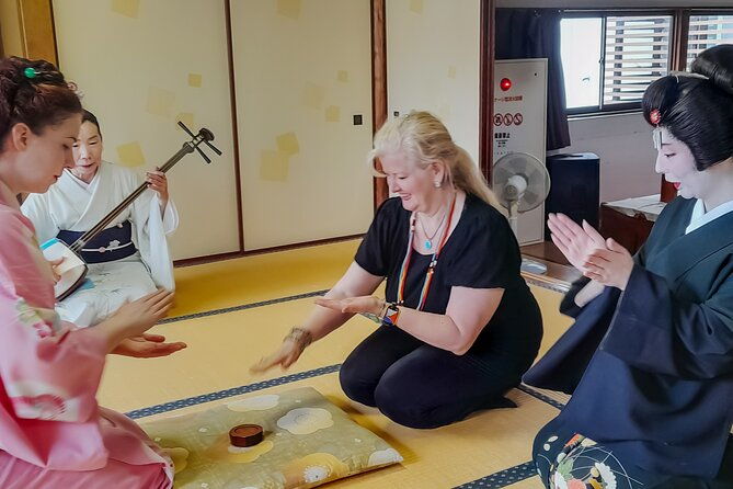 exclusive-geisha-experience-in-atami
