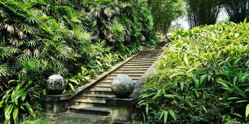 exclusive-geoffrey-bawa-country-estate-tour