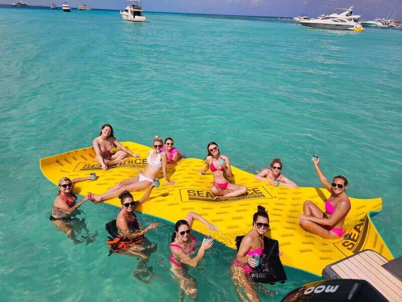 Exclusive Isla Mujeres and Cancun Private Yacht Tour - An Introduction to the Experience