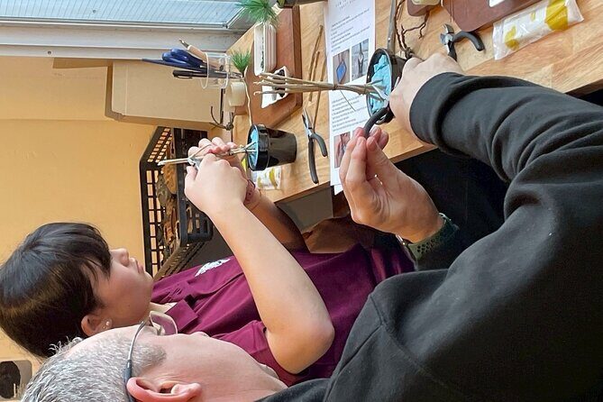 Exclusive Kanazawa Craft Bonsai Experience with Black Tile Pot - Key Points